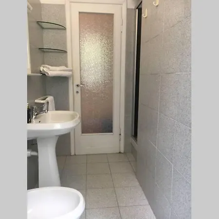 New !! Chiaraluce: Vista Mare, Spiaggia A 250M Apartamento