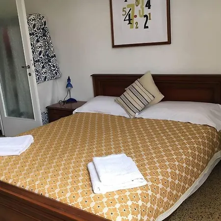Apartamento New !! Chiaraluce: Vista Mare, Spiaggia A 250M